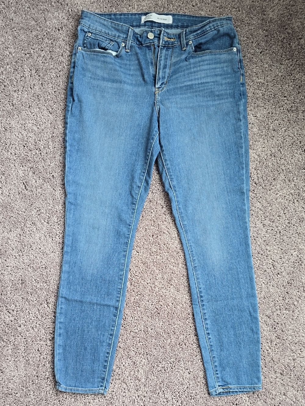 Signature by Levi Strauss  Skinny Jeans Mid Rise Size 10 Light Blue